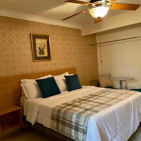 Hostal Botanic Garden-2